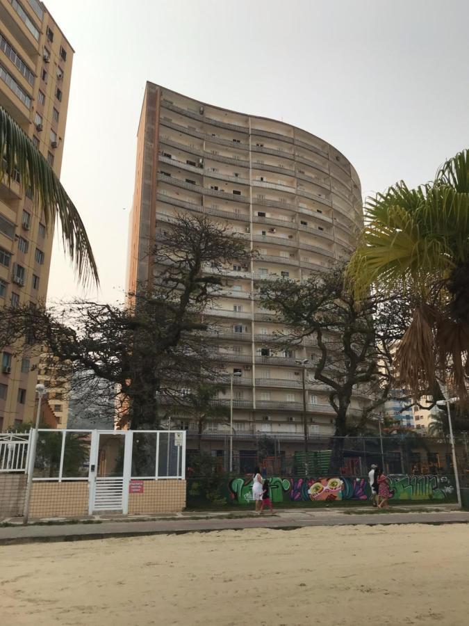 Apartamento Vista Mar Pe Na Areia Apartment Сантос Екстериор снимка